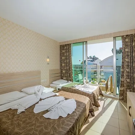 Hotel Lowe 3*